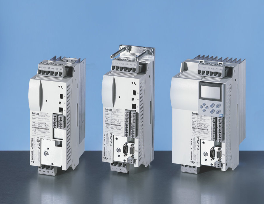 Controlador 3200 C de Lenze con EtherCAT para controlar el servosistema ECS